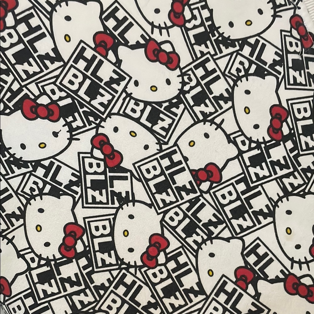 Hello Kitty x HLZBLZ Patterned Sweater